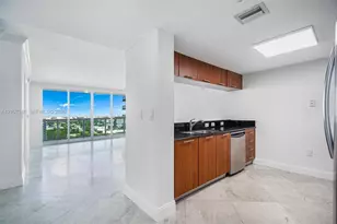 1800 N Bayshore Dr, Miami, FL 33132 - Photo 9