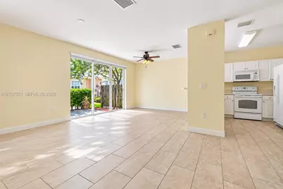 230 SE 29th Ave #1, Homestead, FL 33033 - Photo 9