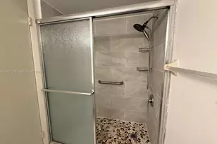 1313 NW 24th Ave, Miami, FL 33125 - Photo 13