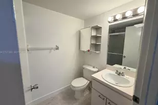 1313 NW 24th Ave, Miami, FL 33125 - Photo 15