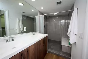 2851 NE 183rd St, Aventura, FL 33160 - Photo 17