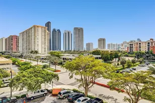 251 174th St, Sunny Isles Beach, FL 33160 - Photo 21