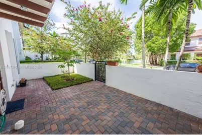 4654 Monarch Way, Coconut Creek, FL 33073 - Photo 5