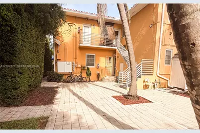 8144 Harding Ave #2, Miami Beach, FL 33141 - Photo 13
