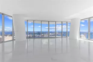 300 Biscayne Blvd Way, Miami, FL 33131 - Photo 5