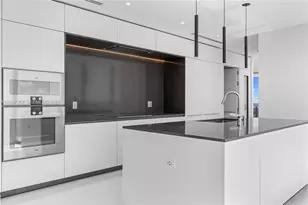 300 Biscayne Blvd Way, Miami, FL 33131 - Photo 17
