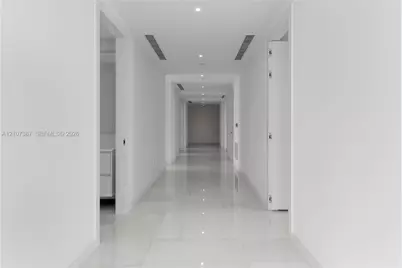 300 Biscayne Boulevard Way #4901E, Miami, FL 33131 - Photo 3