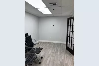 4160 W 16th Ave #502, Hialeah, FL 33012 - Photo 17