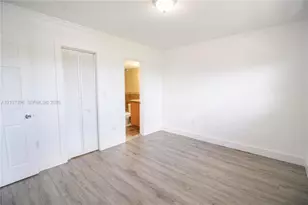 4758 W Flagler St, Miami, FL 33134 - Photo 11