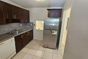1524 SW 5th Pl, Fort Lauderdale, FL 33312 - Photo 5