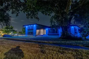 60 NW 143rd St, Miami, FL 33168 - Photo 37