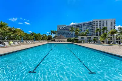881 Ocean Dr #13H, Key Biscayne, FL 33149 - Photo 25