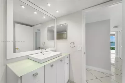 881 Ocean Dr #13H, Key Biscayne, FL 33149 - Photo 19
