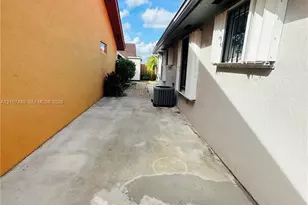 2549 W 73rd Pl, Hialeah, FL 33016 - Photo 3