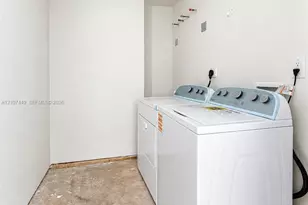 829 SW 3rd St, Miami, FL 33130 - Photo 7