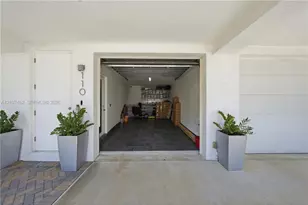 455 NE 39th St, Miami, FL 33137 - Photo 33