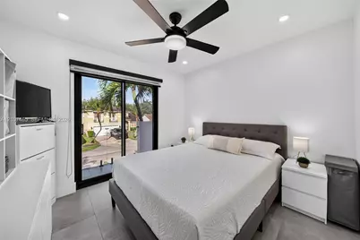 7873 SW 161st Pl, Miami, FL 33193 - Photo 29