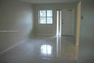 22931 SW 88th Pl, Cutler Bay, FL 33190 - Photo 9