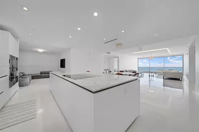 10201 Collins Ave #2506, Bal Harbour, FL 33154 - Photo 7