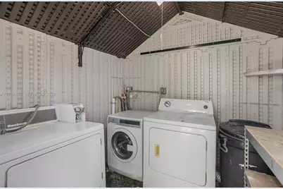 2645 NE 32nd St, Fort Lauderdale, FL 33306 - Photo 53
