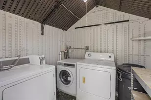 2645 NE 32nd St, Fort Lauderdale, FL 33306 - Photo 53
