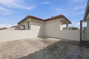 4274 NW 83rd Ave, Doral, FL 33166 - Photo 23