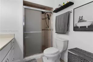 6217 SW 78th St, South Miami, FL 33143 - Photo 19