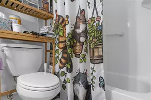 6217 SW 78th St, South Miami, FL 33143 - Photo 23