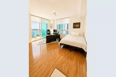 1900 N Bayshore Dr #3005, Miami, FL 33132 - Photo 3
