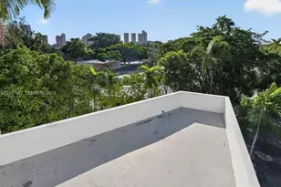 16531 NE 35th Ave, North Miami Beach, FL 33160 - Photo 59