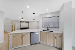 9177 W Sunrise, Plantation, FL 33322 - Photo 19