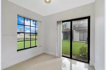 9177 W Sunrise, Plantation, FL 33322 - Photo 23