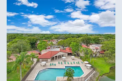 9177 W Sunrise, Plantation, FL 33322 - Photo 11