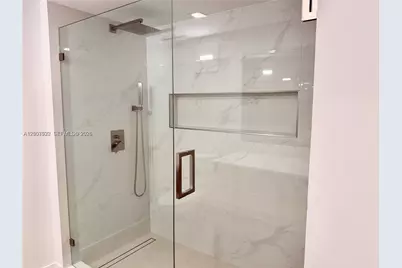 2601 N 40th Ave #2601, Hollywood, FL 33021 - Photo 9