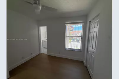 5424 NW 90th Ave, Sunrise, FL 33351 - Photo 5