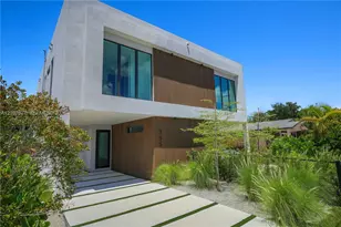 355 NW 50th St, Miami, FL 33127 - Photo 3