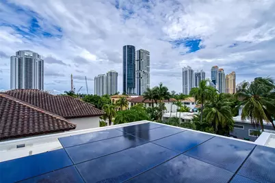 311 SE 189th St., Sunny Isles Beach, FL 33160 - Photo 59