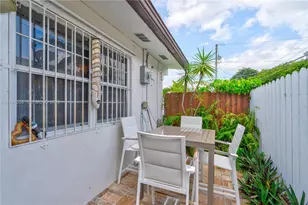 380 NE 173rd St, North Miami Beach, FL 33162 - Photo 29