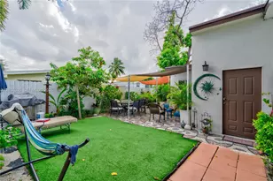 380 NE 173rd St, North Miami Beach, FL 33162 - Photo 31