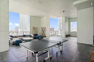 90 SW 3rd St, Miami, FL 33130 - Photo 21