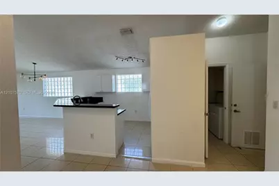 4121 Sapphire Bnd, Weston, FL 33331 - Photo 33