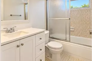 14165 SW 87th St, Miami, FL 33183 - Photo 13