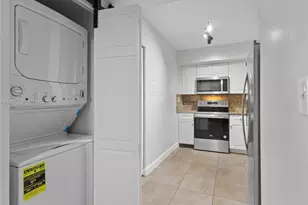 3300 NE 191st St, Aventura, FL 33180 - Photo 15