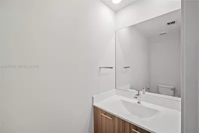 10270 NW 66th St #110, Doral, FL 33178 - Photo 5