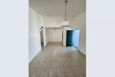 7220 NW 179th St #201, Hialeah, FL 33015 - Photo 9