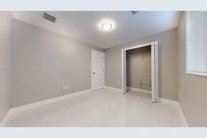 360 E 11th St #360, Hialeah, FL 33010 - Photo 23