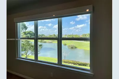 4615 Greenway Dr, Hollywood, FL 33021 - Photo 17