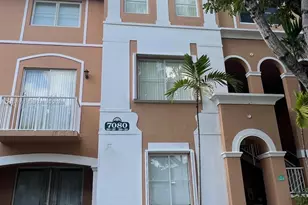 7080 NW 177th St, Hialeah, FL 33015 - Photo 25