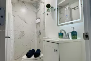 120 S 56th Ave, Hollywood, FL 33023 - Photo 11