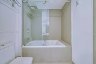 1080 Brickell Ave, Miami, FL 33131 - Photo 11